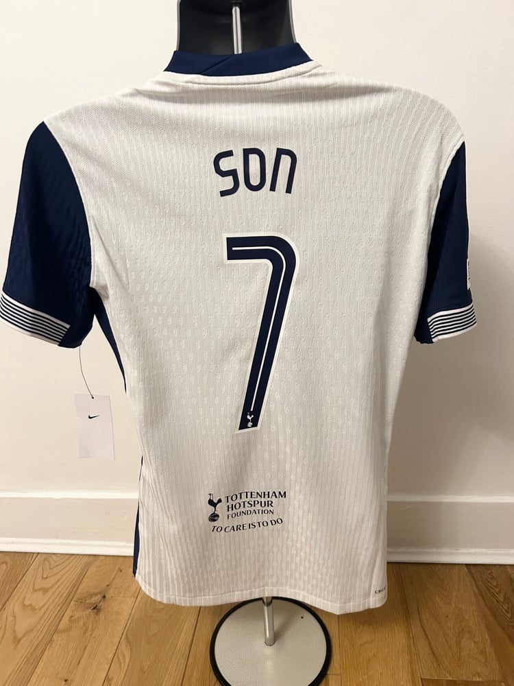 Image of Tottenham Hotspur “SON 7” Vaporknit 2024/25 Home Europa Final Shirt   (M)