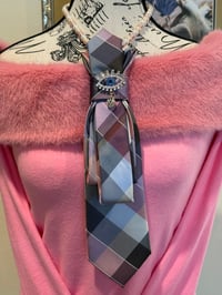 Image 2 of  Eye of Elegance