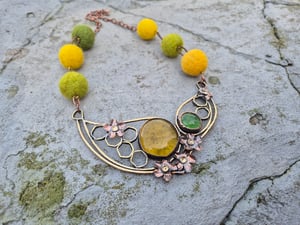 Yellow and green summer necklace 