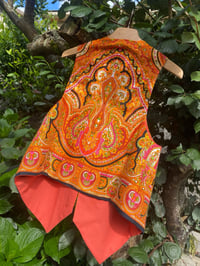 Image 10 of Chaleco feito a man. FOLIADA95. Talla S/M