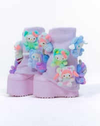 Image 2 of sugar rush snuggle stompers 
