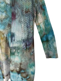 Image 4 of ♻️ UPCYCLED S Petite Open Sweater in Soft Muted Ice Dye