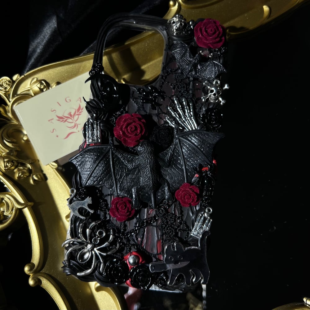 Image of Red Velvet Rose Gothic Bat Decoden Phone Case 
