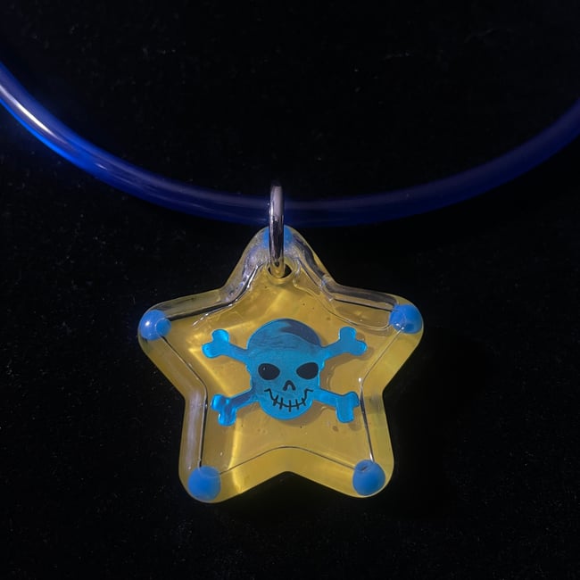 cyber tube necklace 🪼