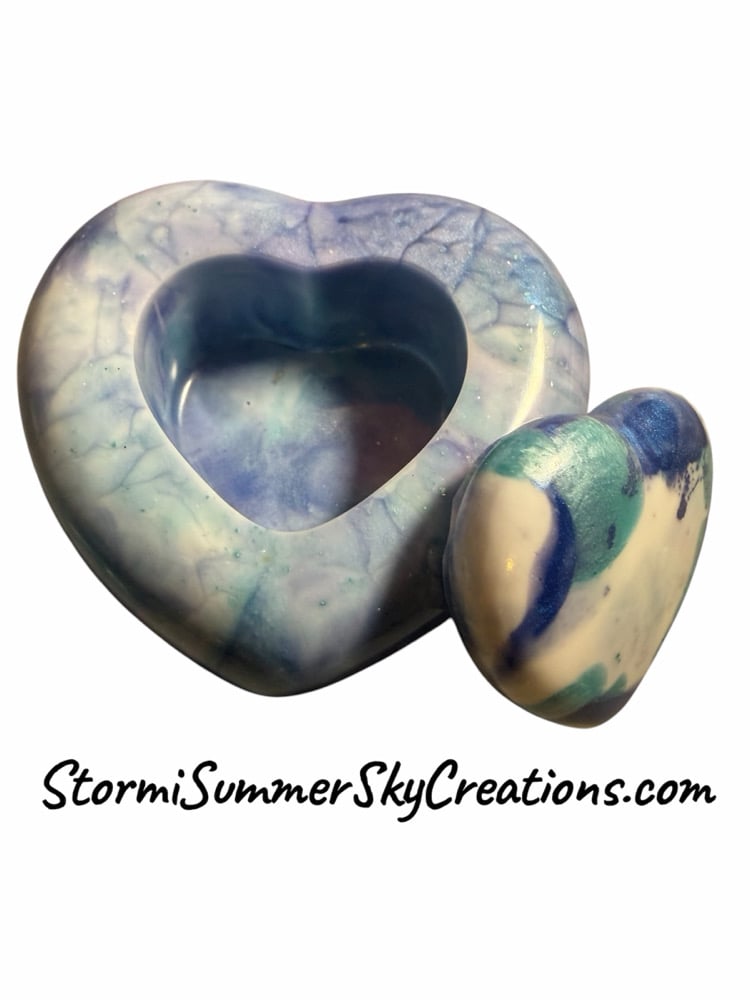 Image of Purple,Teal,and Blue Heart Shaped Trinket Box