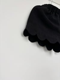 Image 8 of Short MANON