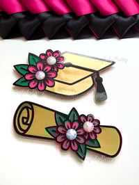 Image 1 of FLORAL CAP AND DIPLOMA SVG / ARCHIVO DIGITAL 