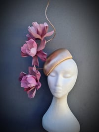 Image 3 of 'Morgan' in Rose gold and mauve pinks