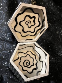 Image 2 of Spiral Box