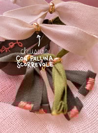 Image 2 of Personalizza il tuo bracciale ricamato