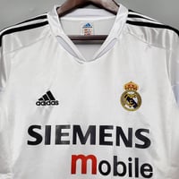 Image 3 of Real Madrid 04/05 Home Retro Jersey