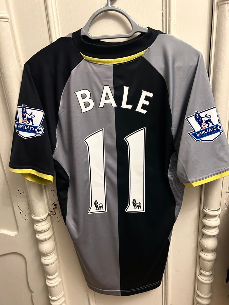 Image of Tottenham Hotspur “BALE 11” 2012/13 Third Shirt + PL patches (L)