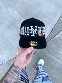 Image 5 of  BLACK “WORLDWIDE” NEW YORK METS CUSTOM FITTED