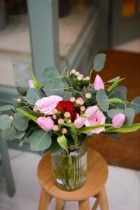 Image 4 of Ramo tulipanes y rosas - Especial San Valentín 