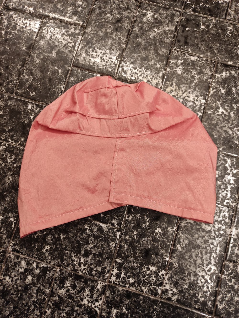 Image of Turbante in shantung color rosa fenicottero