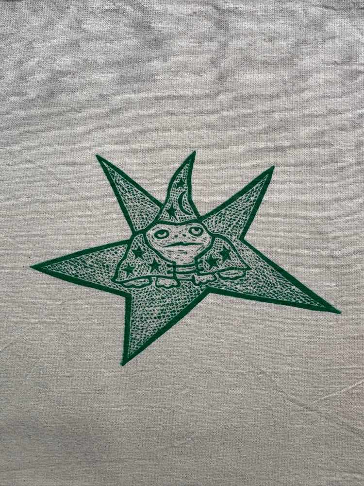frog wizard totebag