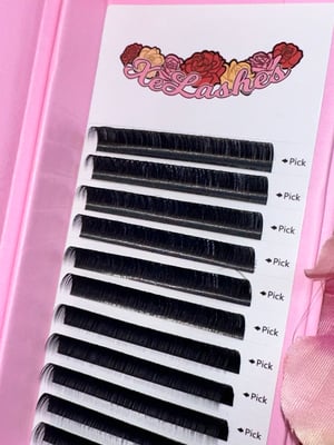 Image of Cashmere Matte Classic Lashes 