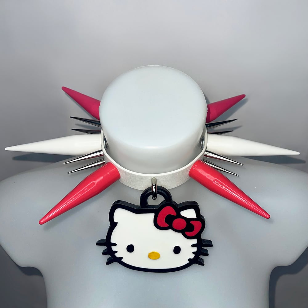 Image of HELLO KITTY CHOKER
