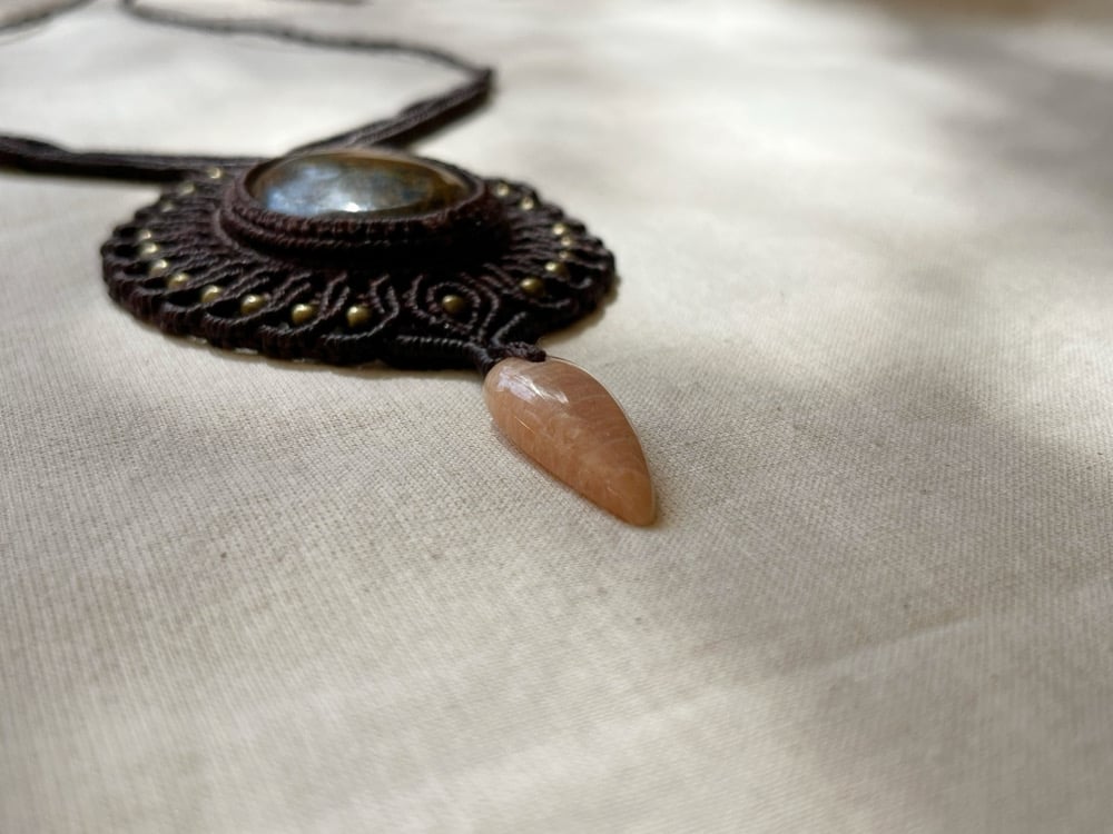 Image of Macrame necklace with bronzite and peach amazonite