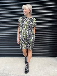Image 1 of Milano dress with pockets - NEON LIME