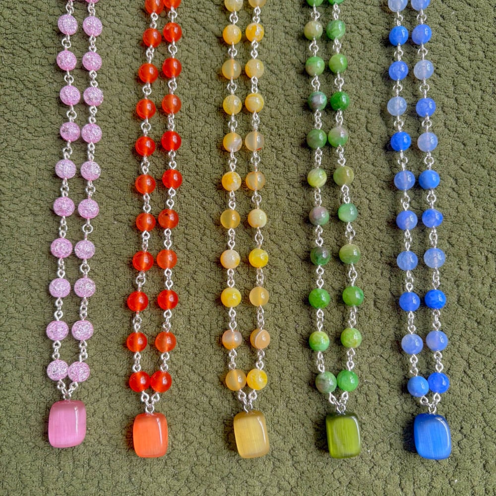 Image of cat’s eye necklaces