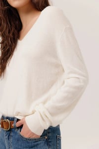 Image 3 of Jersey Eden Crema