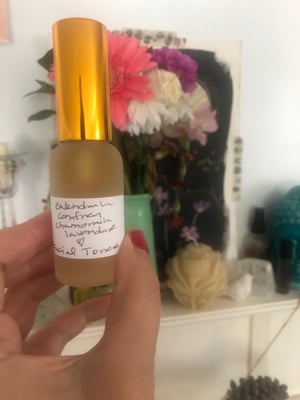 Image of Calendula & Comfrey Facial Toner Spray