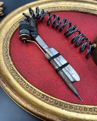 Image 2 of Razor blade tattoo machine and cherubs