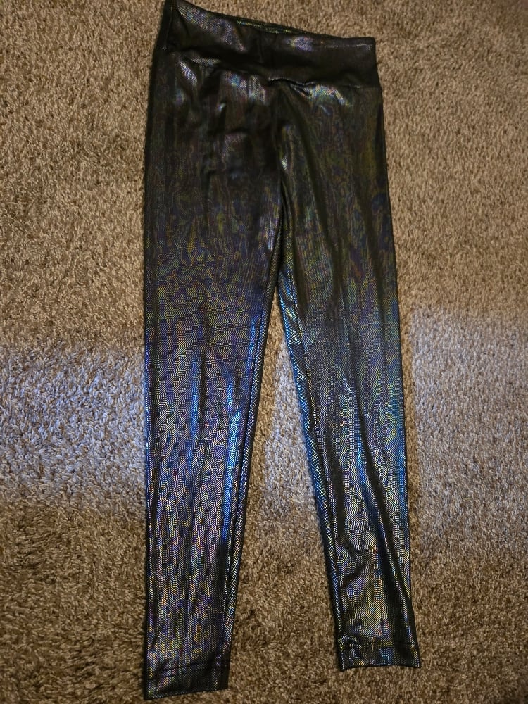 Image of oil spill leggings