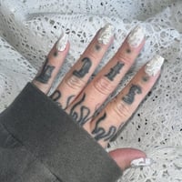 Image 4 of White Lace Clawz
