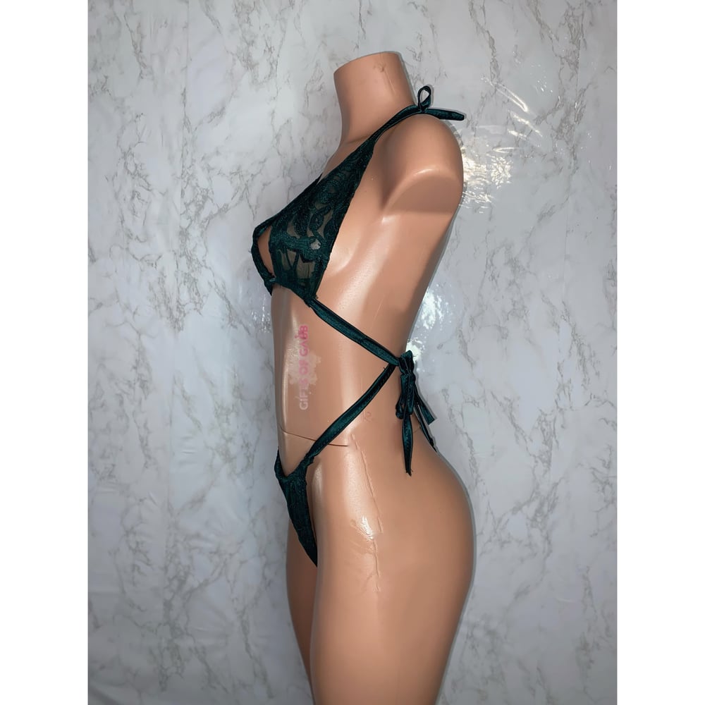 Image of ‘Poison’ lingerie set
