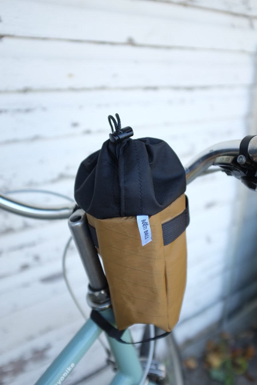 Image of The Booti Feeder: Coyote X-Pac Feedbag