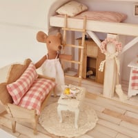 Image 2 of Maletita tematica