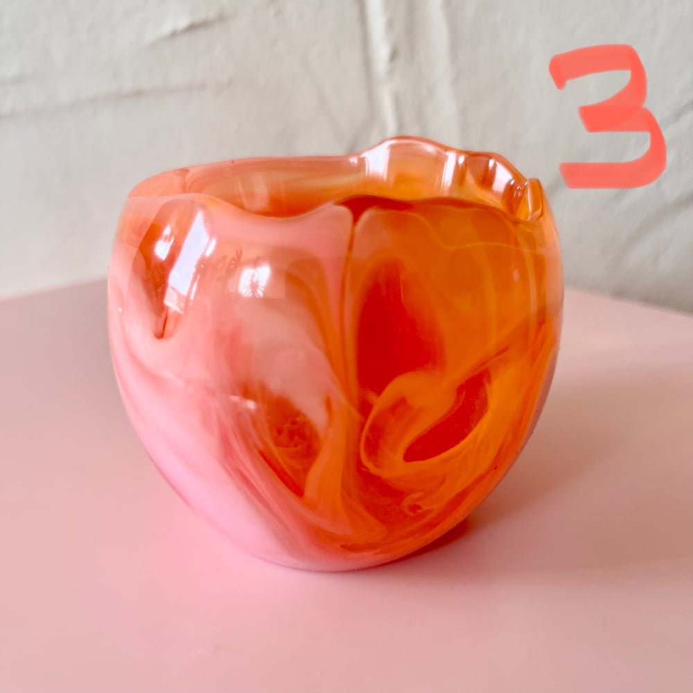 Image of Amber/Pink Resin Bowls