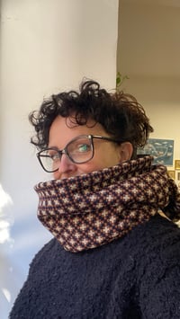 Image 3 of Sciarpa Cappuccio M