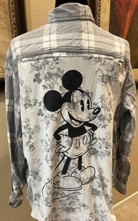 Vintage Gray/White Flannel Shirt Mickey Mouse