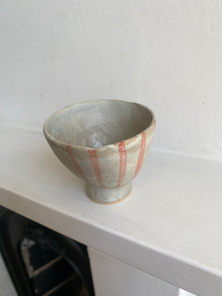 Deep footed Bowl (red line) Image 5