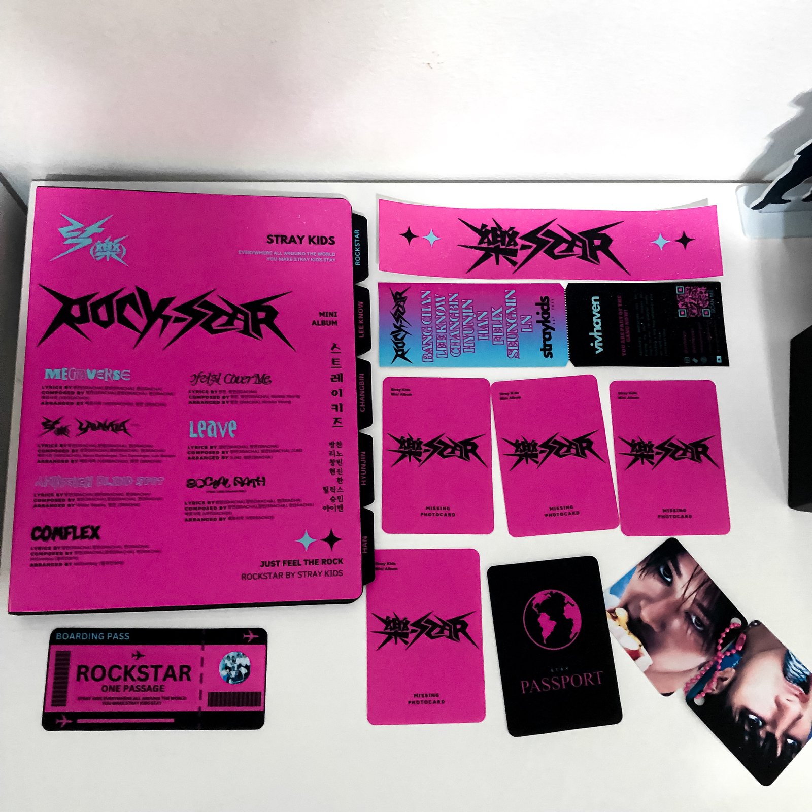 $65 | STRAY KIDS HOP-5STAR BUNDLE [1 BINDER + 9 DIVIDERS] | VIVHAVEN