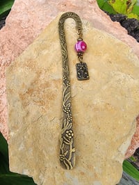 Image 2 of Beaded bookmark- Flowers 