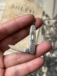 Image 1 of Canif miniature en argent massif poinçonné, XIXÈME siècle