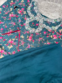 Image 2 of Floral lawn