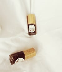 Image 2 of Coconut Vanilla Rose Oil