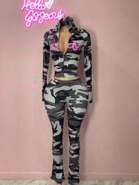 Image 1 of Bodied- gray/pink