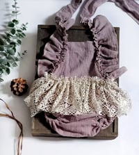 Image 1 of Baby romper for photo shoots | Bianca | age 9-12 months | sitter | dusty purple | fotorequisiten 