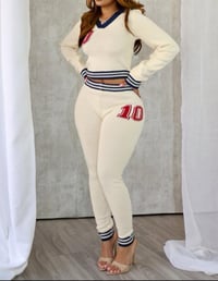 She’s a 10 Pants Set