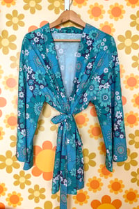 Image 1 of Feelin’ groovy light short robe Pushing daisies Blue S ready to ship