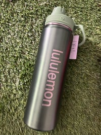Water bottle mint green