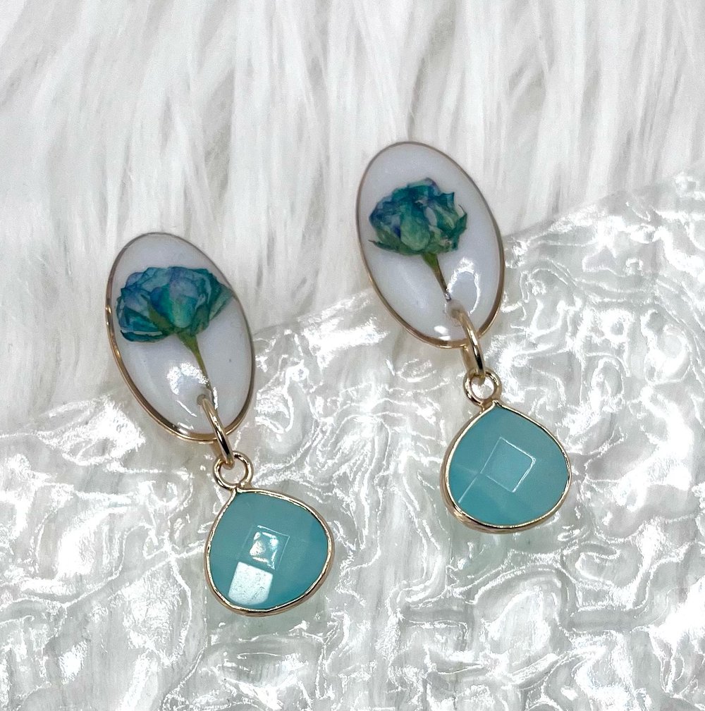 Image of BLOSSOM FLORAL DROP EARRINGS