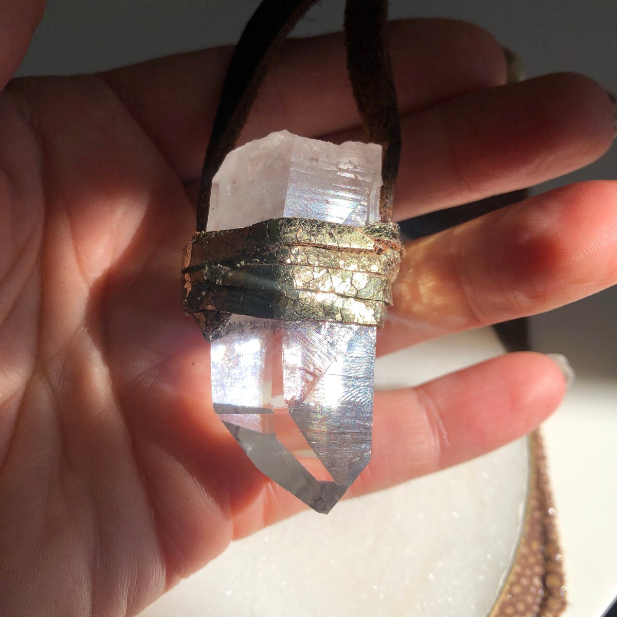 COLOMBIAN LEMURIAN - gold + brown