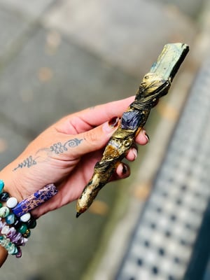 Image of Eclipse Manifesting Pen Green Labradorite